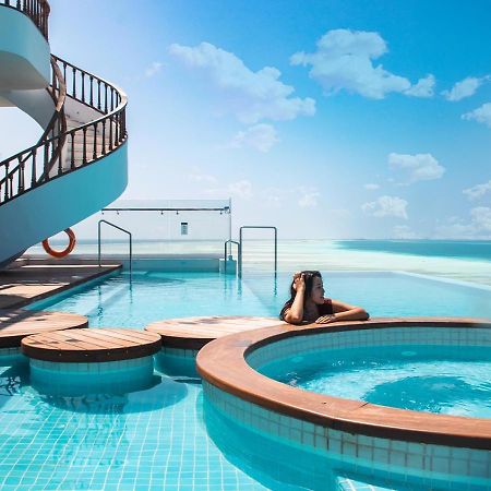 Stone Hotels Dhiffushi Eksteriør billede
