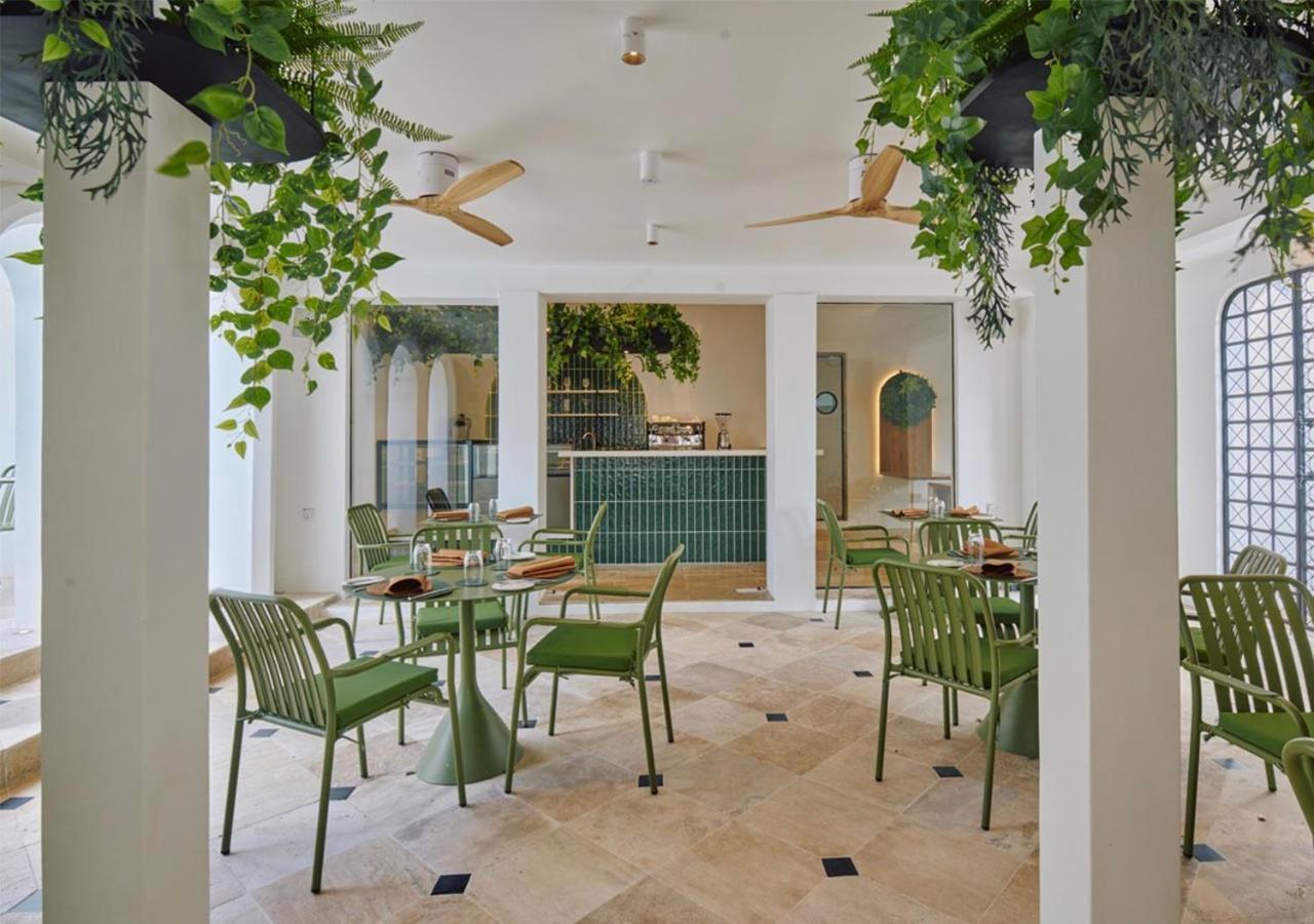 Stone Hotels Dhiffushi Eksteriør billede