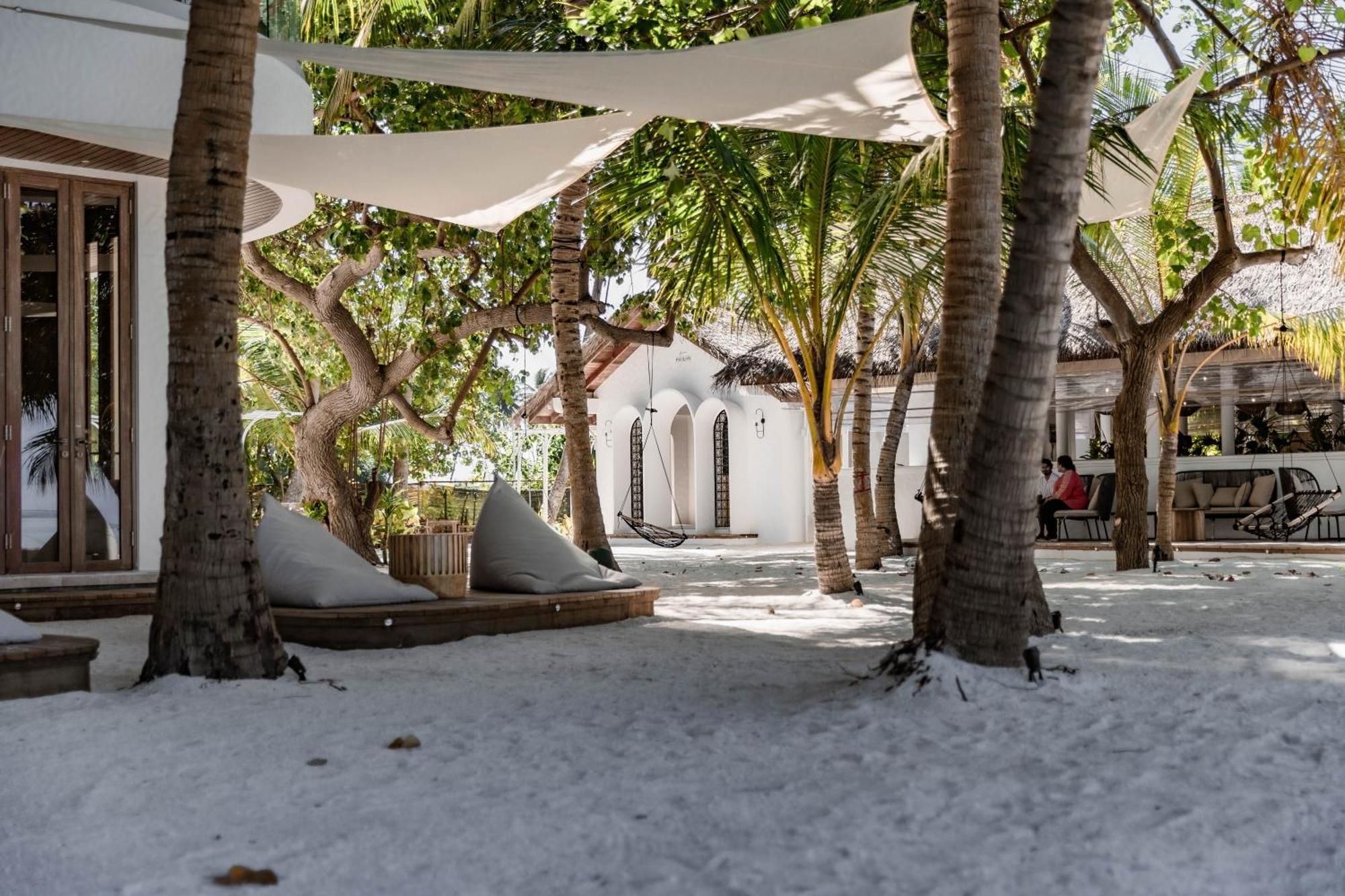 Stone Hotels Dhiffushi Eksteriør billede